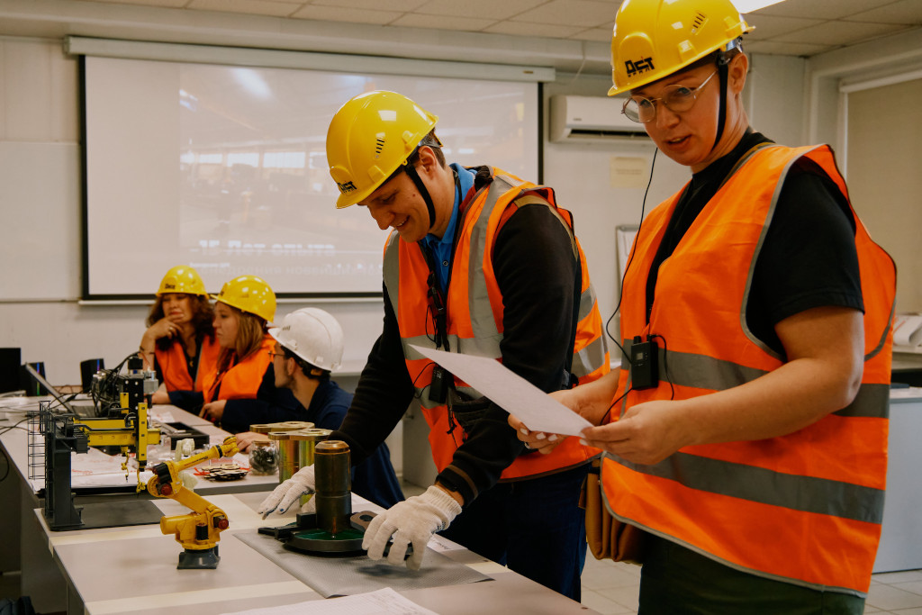 Экскурсия на ДСТ-Урал