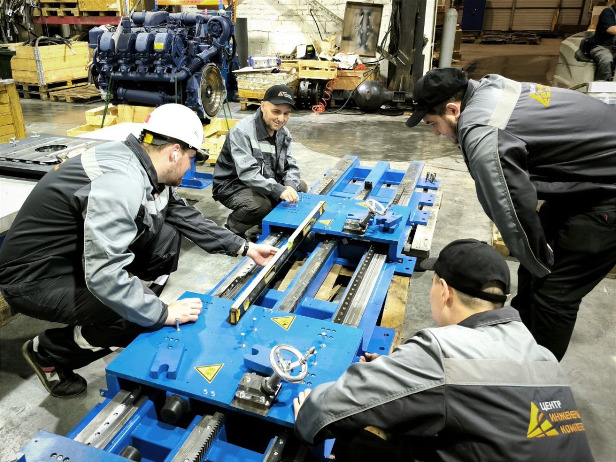 Специализированная униформа с логотипом "ЦИК"