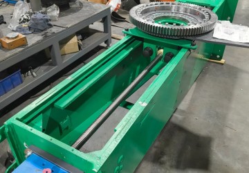 Начата сборка кантователя грузоподъемностью 4 тонны.