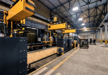 Портал для сварки рам и отвалов бульдозера ДСТ-УРАЛ