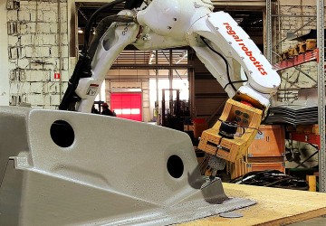 Роботы - манипуляторы достаточно универсальны с точки зрения сферы их применения.