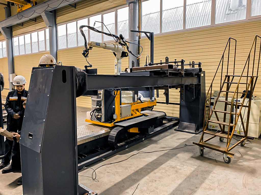 ДСТ-УРАЛ Участок сварки борта рамы и телеги